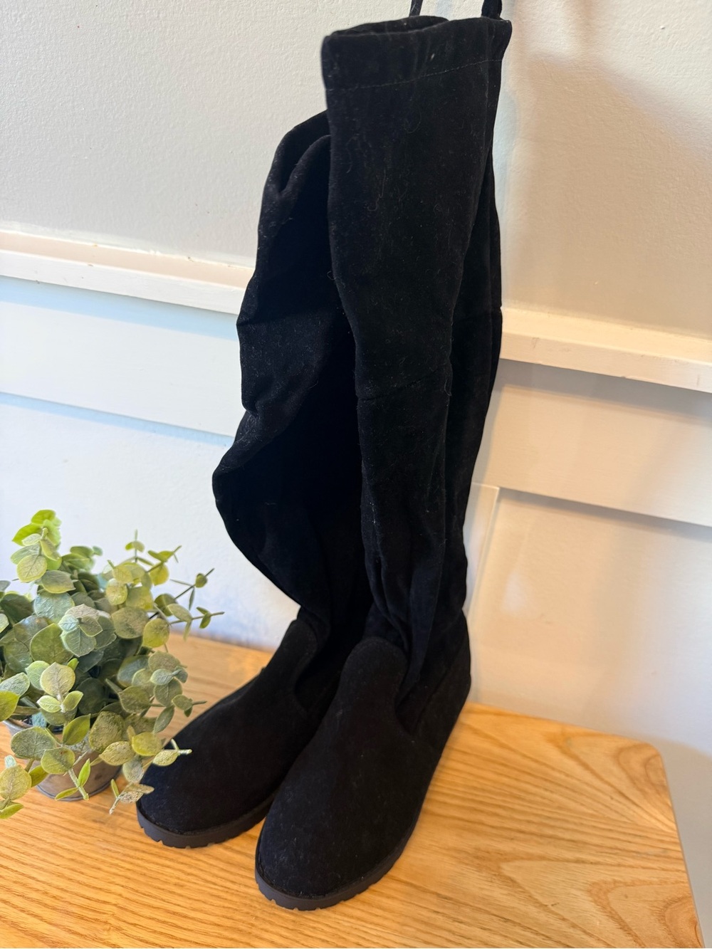🌿4/$25 • Girl’s Black Knee- High Suede Boots